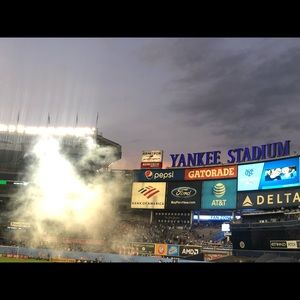 Meet your Posher, Absari